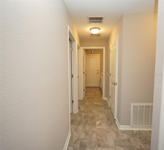 19460 BLOSSOM VINE LANE, Lutz, FL 33558