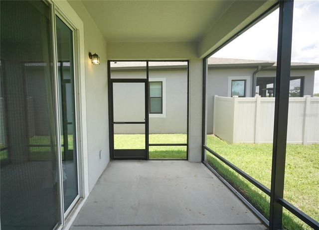 19460 BLOSSOM VINE LANE, Lutz, FL 33558