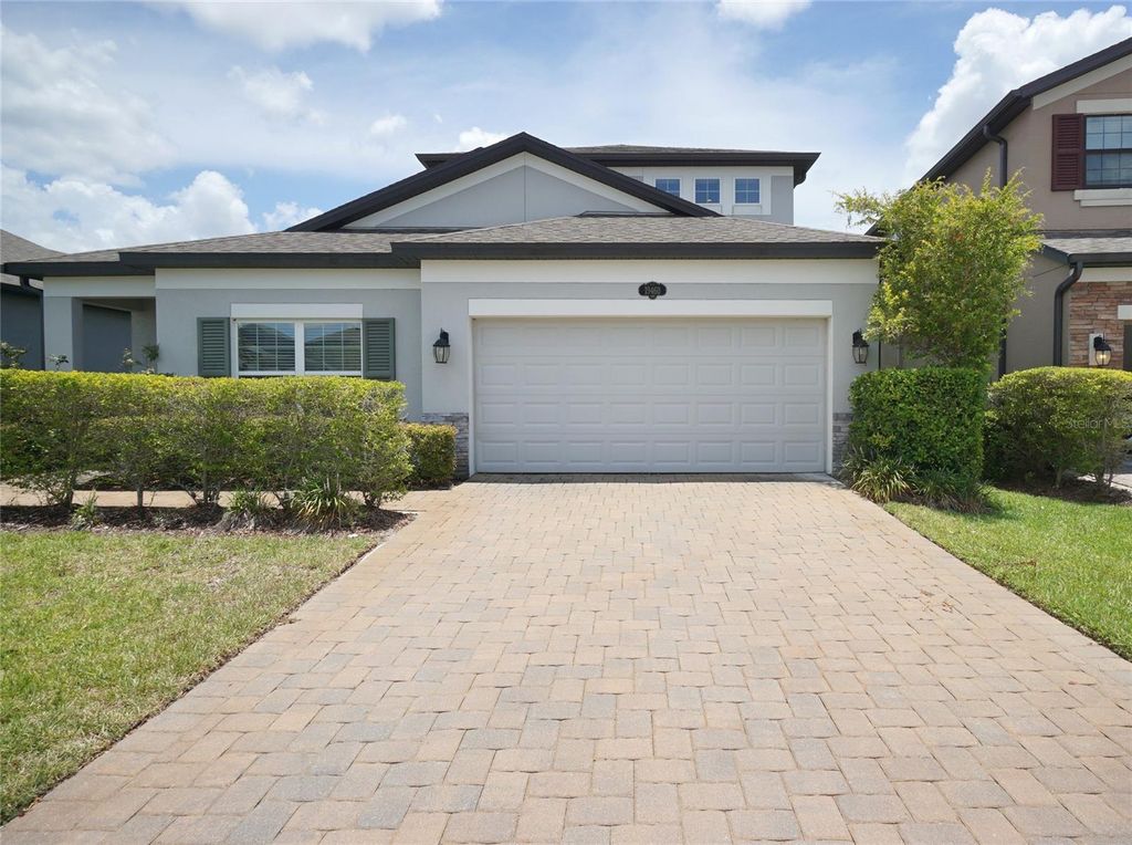 19460 BLOSSOM VINE LANE, Lutz, FL 33558