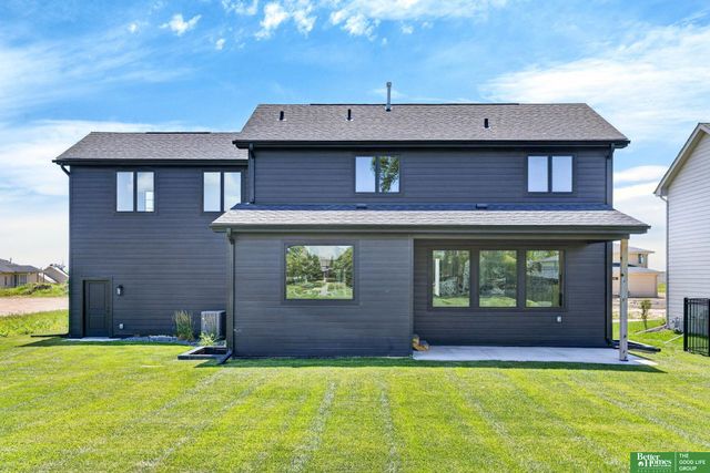 21828 Grover Street, Elkhorn, NE 68022