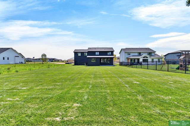 21828 Grover Street, Elkhorn, NE 68022