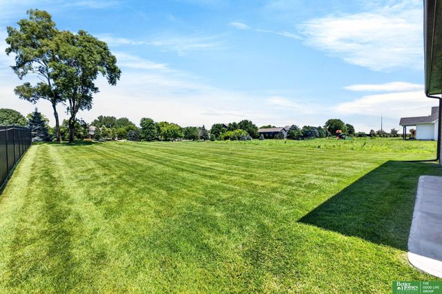 21828 Grover Street, Elkhorn, NE 68022