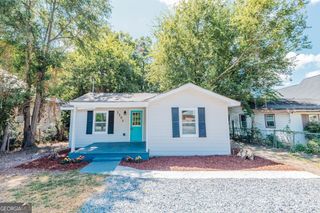 3584 Log Cabin Drive, Macon, GA 31204
