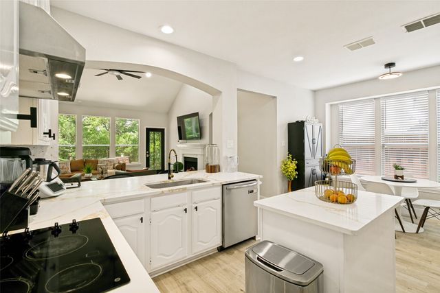 1517 Pearl River Drive, Flower Mound, TX 75028
