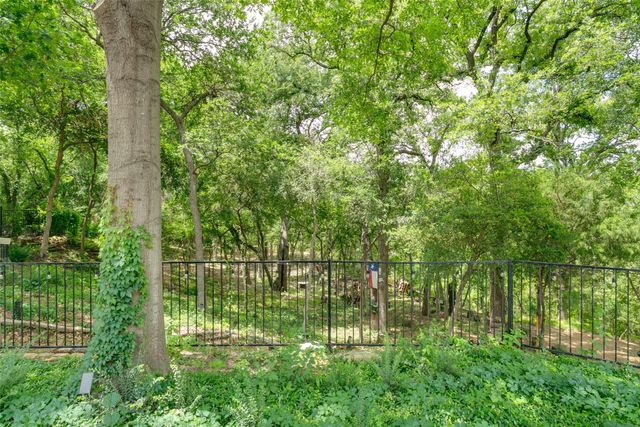 1517 Pearl River Drive, Flower Mound, TX 75028