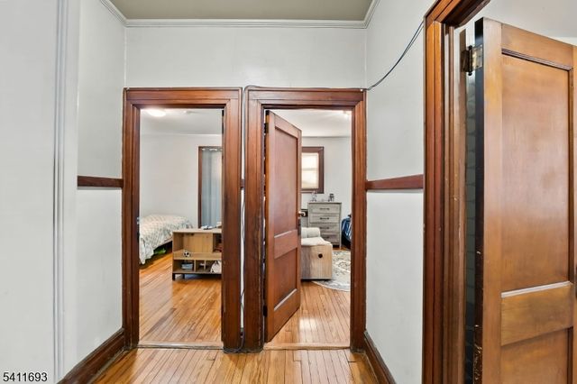 419 Hamilton St, Harrison Town, NJ 07029