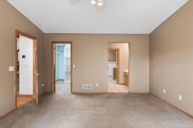 10779 53rd Avenue N, Plymouth, MN 55442