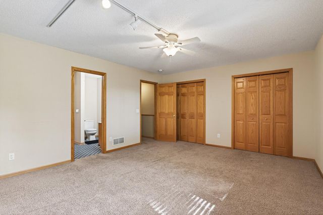 10779 53rd Avenue N, Plymouth, MN 55442