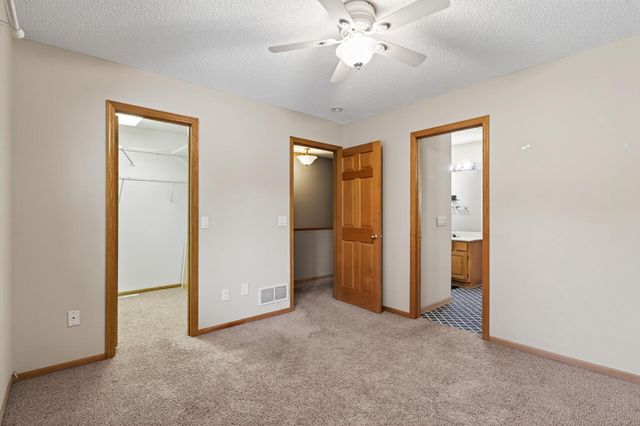 10779 53rd Avenue N, Plymouth, MN 55442