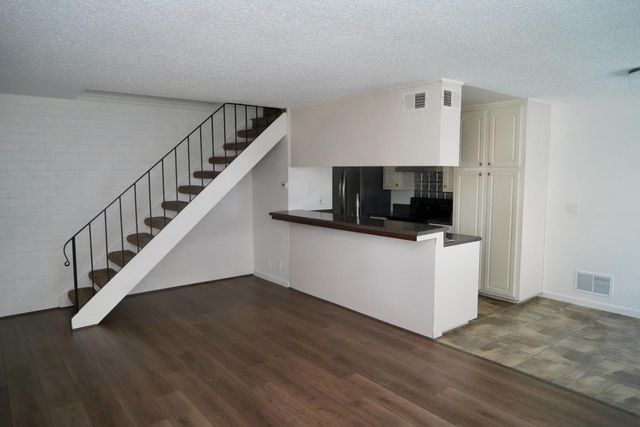 879 Wyman Way 2, San Jose, CA 95133