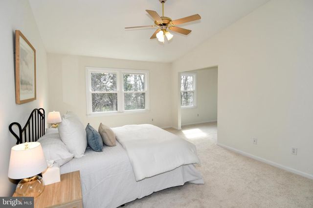 13730 ROSETREE CT, Chantilly, VA 20151