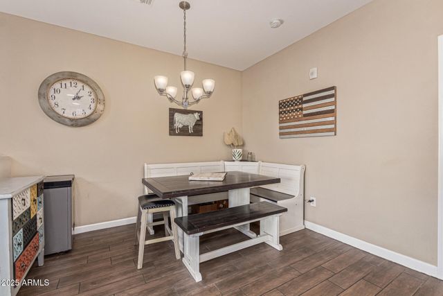 240 W Juniper Avenue, Gilbert, AZ 85233