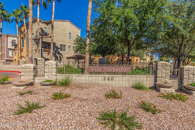 240 W Juniper Avenue, Gilbert, AZ 85233