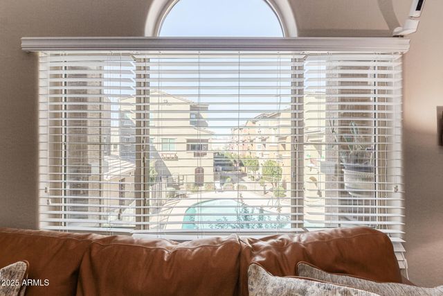 240 W Juniper Avenue, Gilbert, AZ 85233