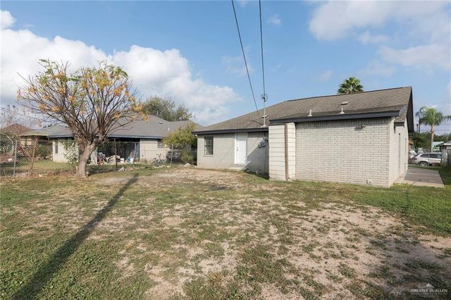 503 W Green Jay Avenue, Pharr, TX 78577