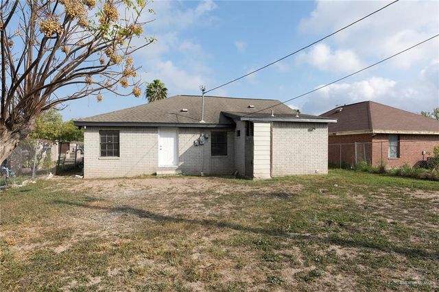 503 W Green Jay Avenue, Pharr, TX 78577