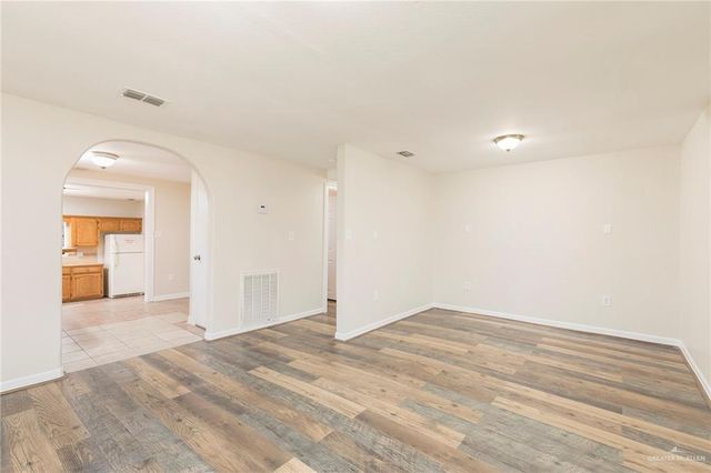 503 W Green Jay Avenue, Pharr, TX 78577