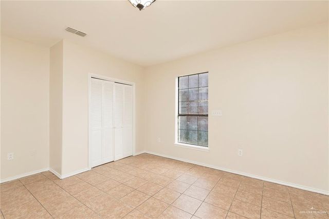 503 W Green Jay Avenue, Pharr, TX 78577