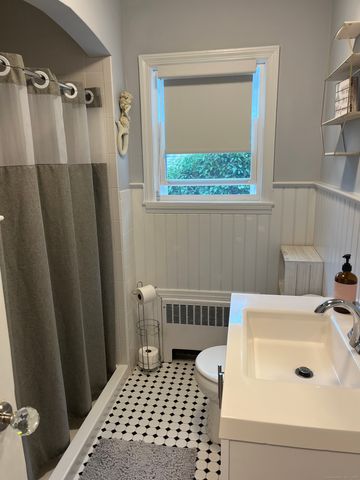 175 5th Avenue, Stratford, CT 06615