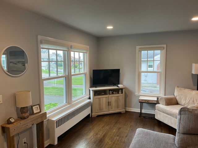 175 5th Avenue, Stratford, CT 06615