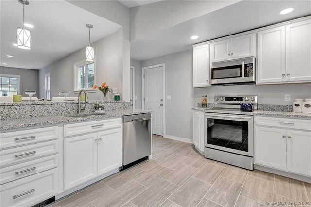 175 5th Avenue, Stratford, CT 06615