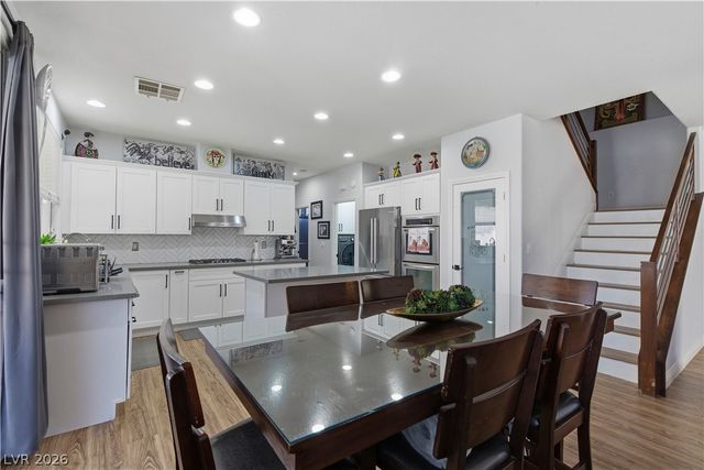 3031 Parchment Court, Las Vegas, NV 89117