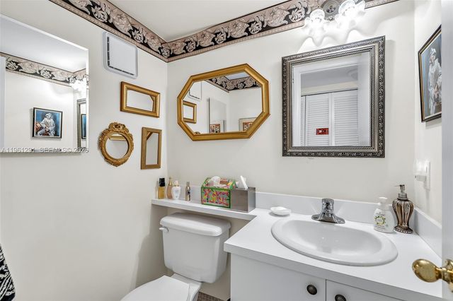 316 Tilford O 316, Deerfield Beach, FL 33442