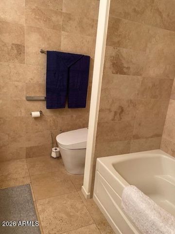 7127 E RANCHO VISTA Drive 2001, Scottsdale, AZ 85251