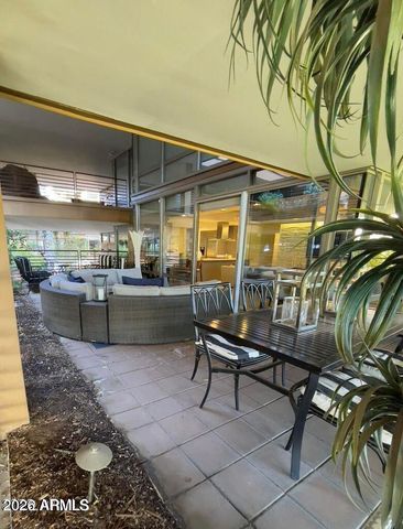 7127 E RANCHO VISTA Drive 2001, Scottsdale, AZ 85251