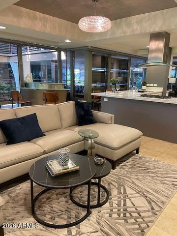 7127 E RANCHO VISTA Drive 2001, Scottsdale, AZ 85251