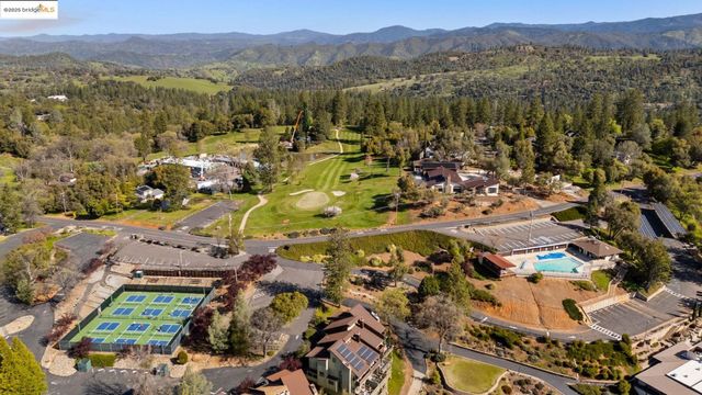 12552 Tannahill, Groveland, CA 95321