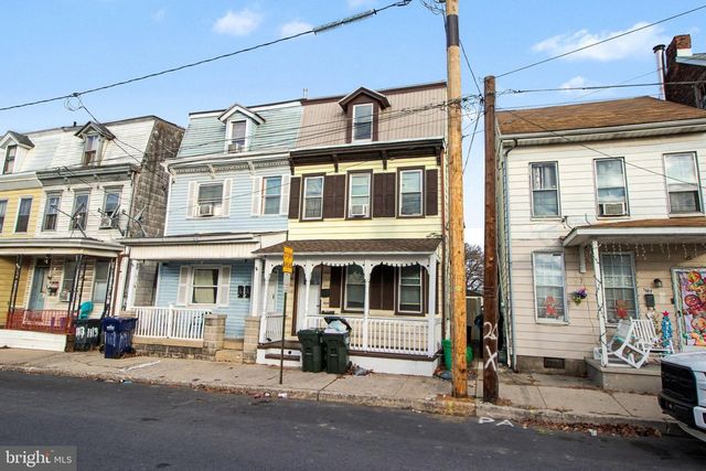 1109 MIFFLIN ST, Lebanon, PA 17046