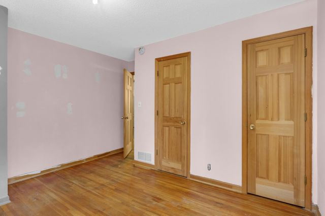 2840 Kentucky Avenue S, Saint Louis Park, MN 55426