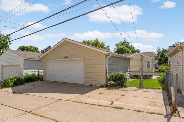 2840 Kentucky Avenue S, Saint Louis Park, MN 55426