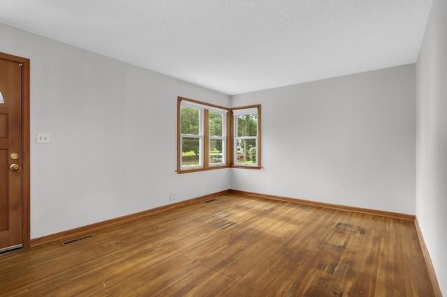 2840 Kentucky Avenue S, Saint Louis Park, MN 55426
