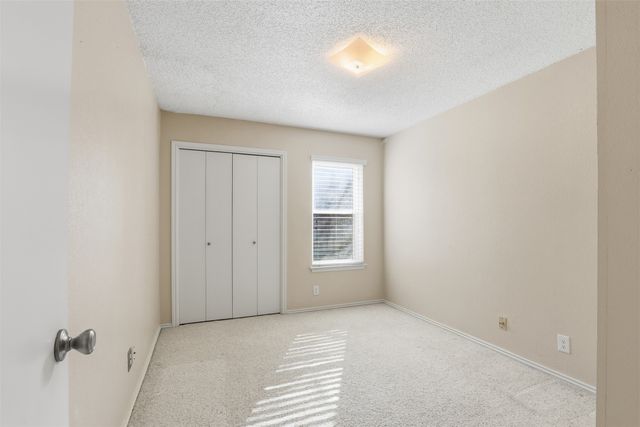 1611 Willow Lane, Euless, TX 76039