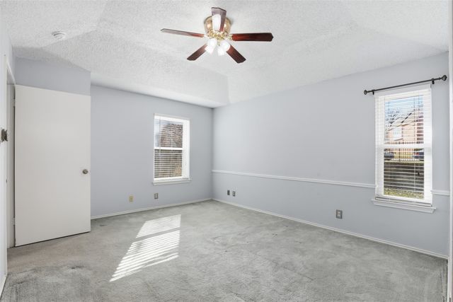 1611 Willow Lane, Euless, TX 76039