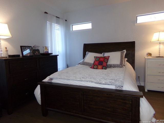 1231 Whitby Tower, San Antonio, TX 78258