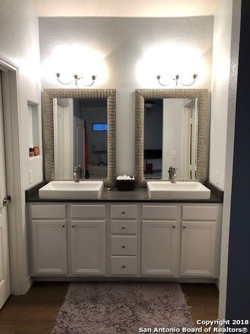 1231 Whitby Tower, San Antonio, TX 78258