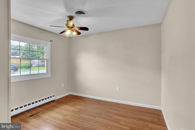 138 ELEANOR DR, Marietta, PA 17547