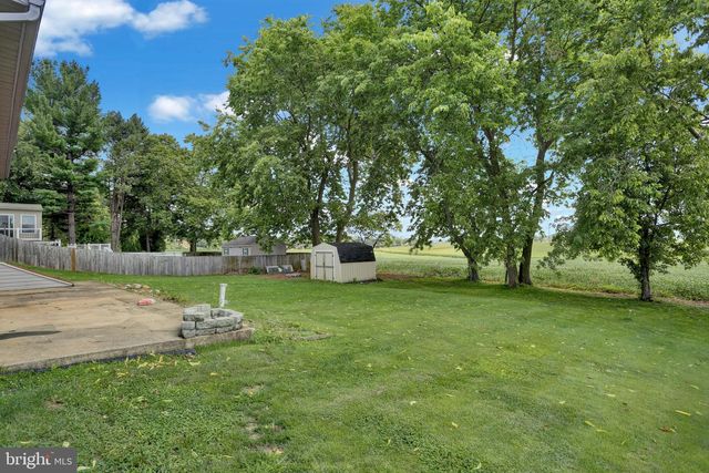 138 ELEANOR DR, Marietta, PA 17547