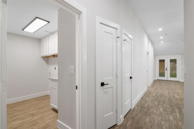 13018 Walden Road A, Montgomery, TX 77356