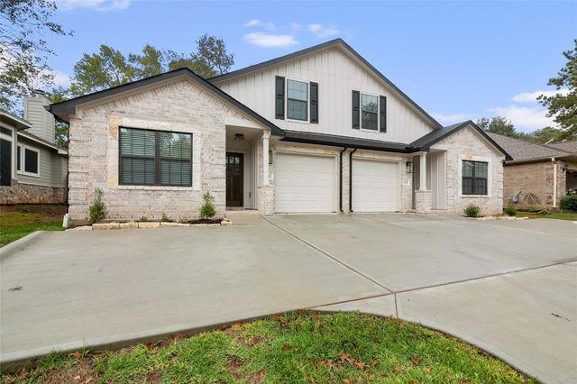 13018 Walden Road A, Montgomery, TX 77356