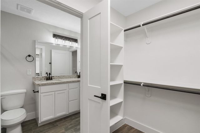 13018 Walden Road A, Montgomery, TX 77356