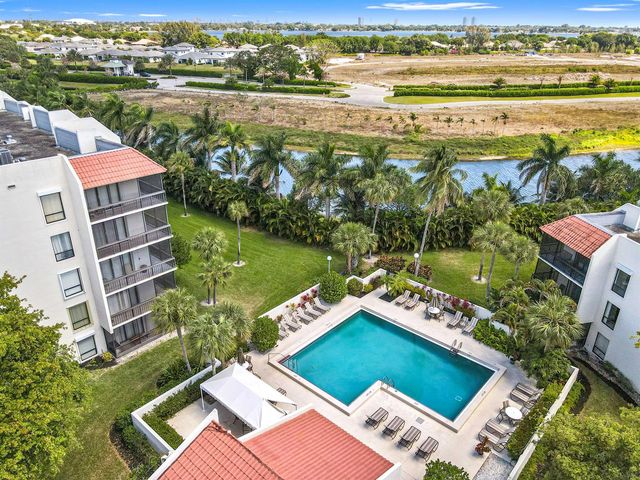 2550 Presidential Way 301, West Palm Beach, FL 33401
