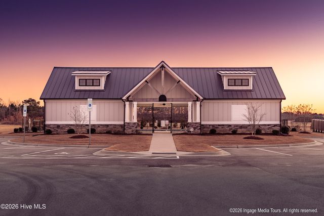 2585 Elis Drive, Winterville, NC 28590