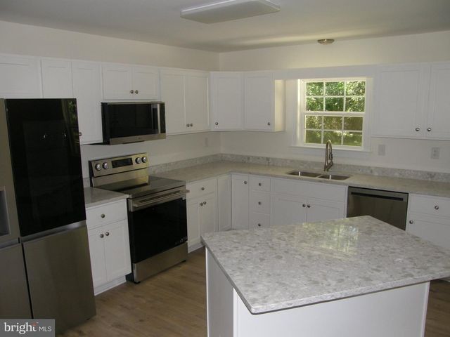 22337 SANDRA LN, California, MD 20619