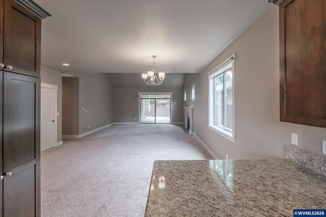 1242 N Lydia Av, Keizer, OR 97303