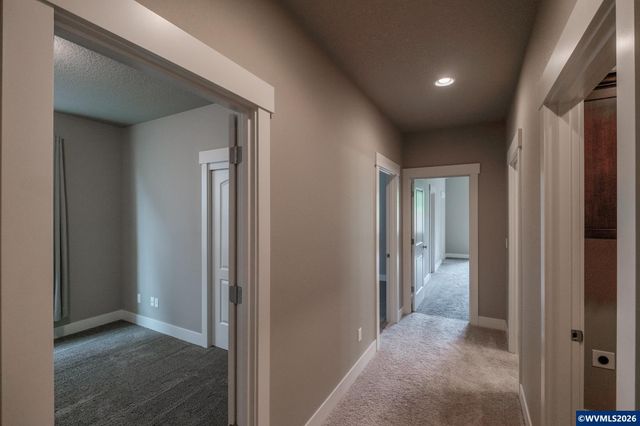 1242 N Lydia Av, Keizer, OR 97303