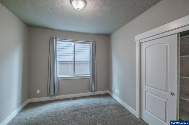 1242 N Lydia Av, Keizer, OR 97303